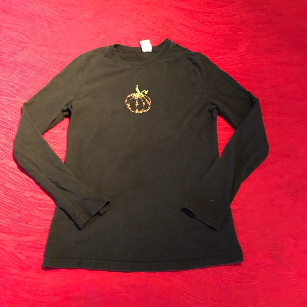 Women’s fall T-shirt